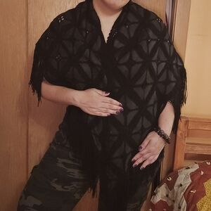 Vintage Ecuador Leather Shawl Wrap Black Crocheted